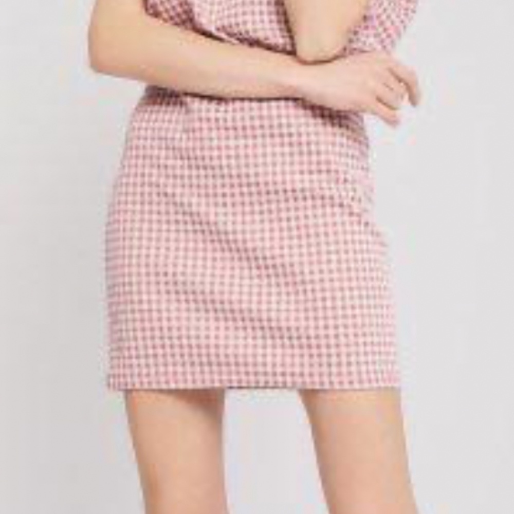 Zara - Picture 6 of 6